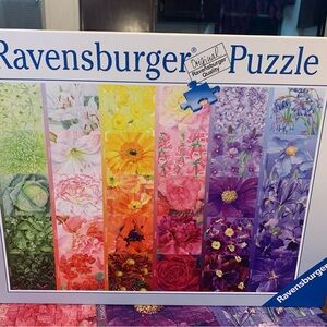 Ravensburger Colorful Flower Puzzle